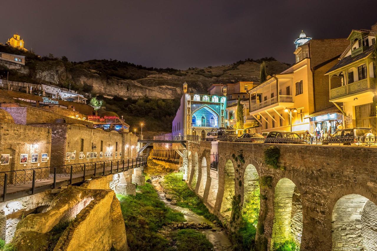 Leselidze Guest House Tbilisi Bagian luar foto